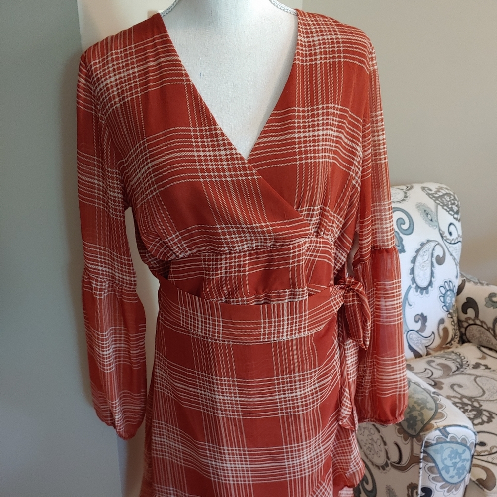 Atlar'd State long sleeve wrap dress